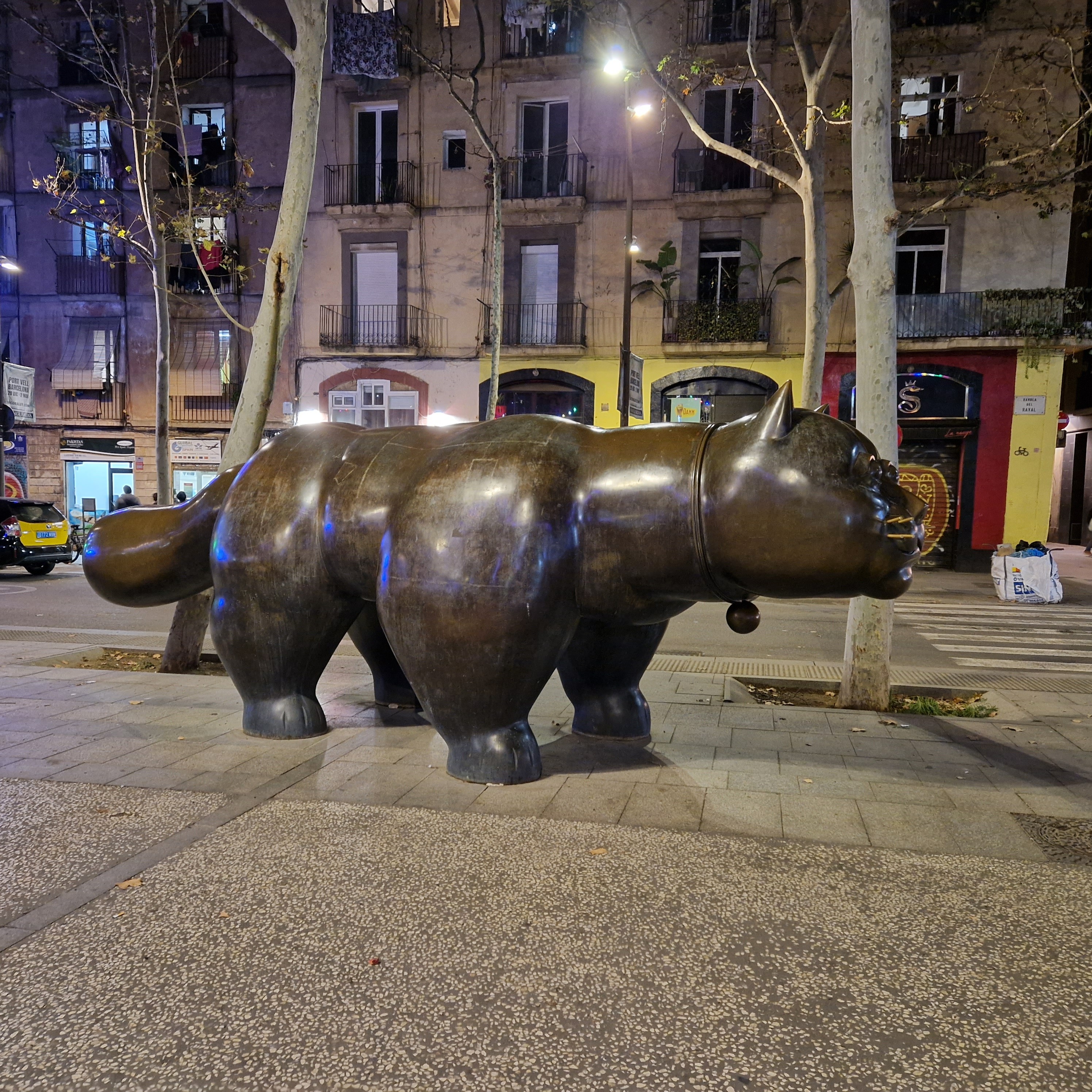 Chat de Botero à Barcelone